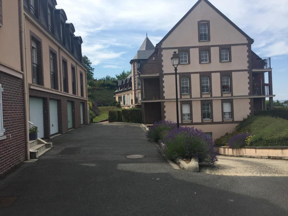 Beautiful Ground Floor 2 Bedroom Apartment Honfleur Zewnętrze zdjęcie